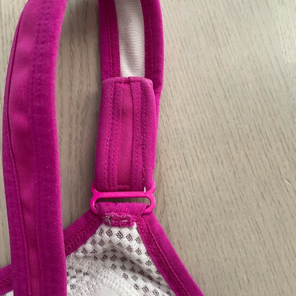 New Balance Medium Support Sports Bra in Hot Magenta Pink - Picture 10 of 11